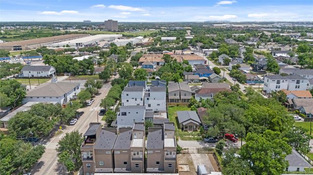 3510 Saltus Street, Houston, TX 77003