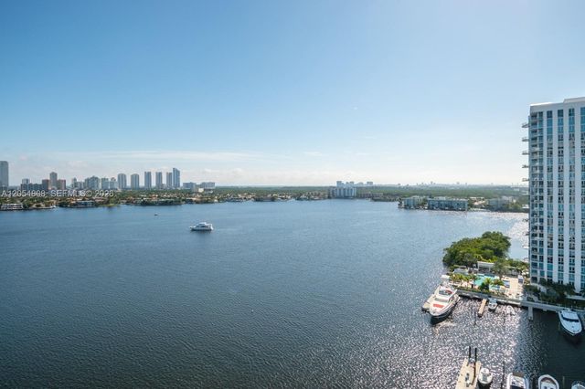 17301 Biscayne Blvd 1609, North Miami Beach, FL 33160