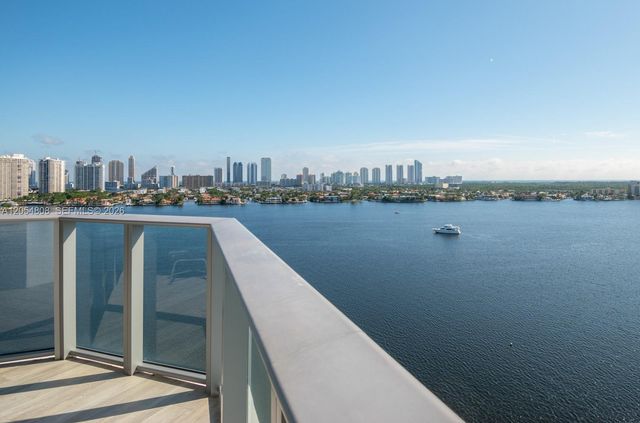 17301 Biscayne Blvd 1609, North Miami Beach, FL 33160