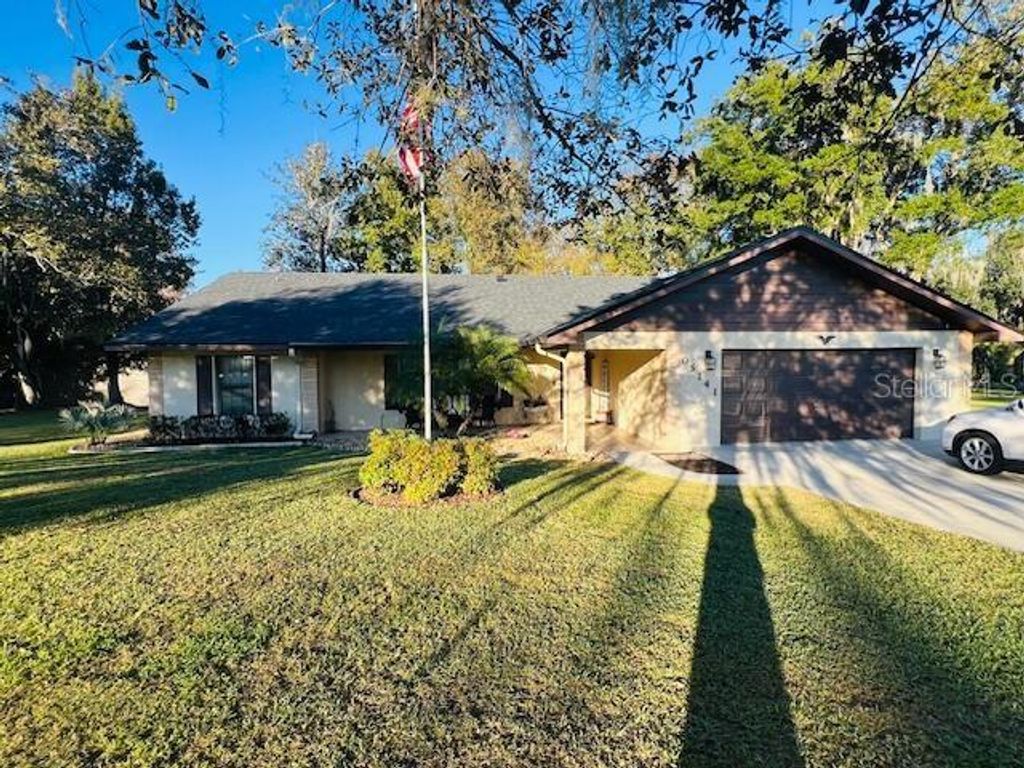 5141 MAGNOLIA RIDGE ROAD, Fruitland Park, FL 34731