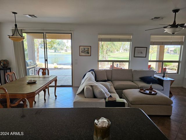 25111 S GOLFVIEW Drive, Sun Lakes, AZ 85248