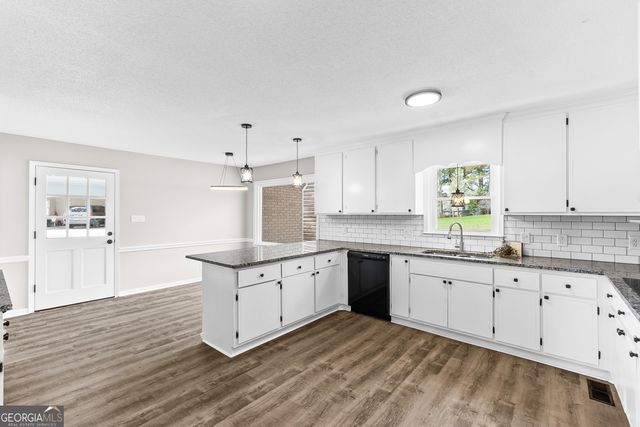 2903 Pickett Ridge, Macon, GA 31204