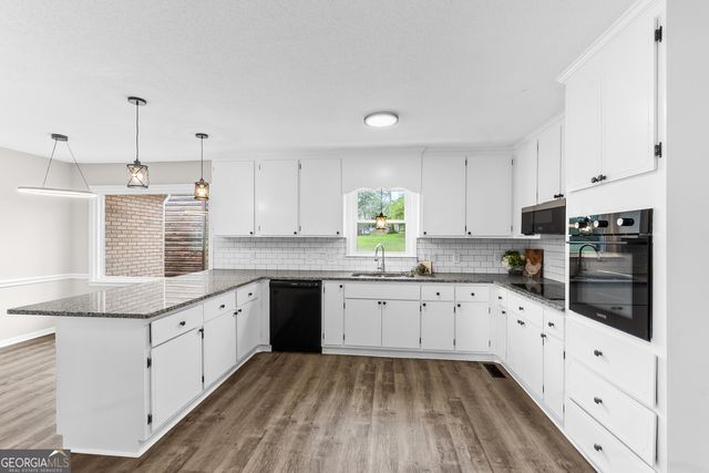 2903 Pickett Ridge, Macon, GA 31204