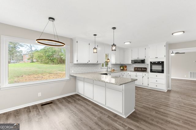 2903 Pickett Ridge, Macon, GA 31204