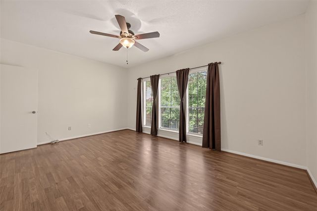 2100 Tanglewilde Street 596, Houston, TX 77063