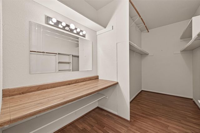 2100 Tanglewilde Street 596, Houston, TX 77063