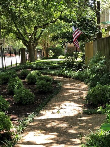 2100 Tanglewilde Street 596, Houston, TX 77063