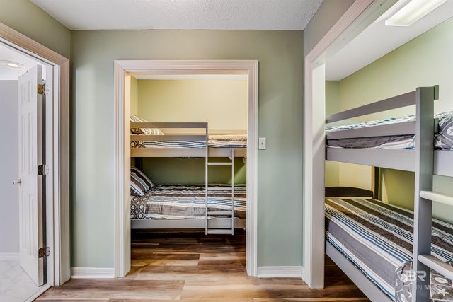 302 W 8th Street, Gulf Shores, AL 36542