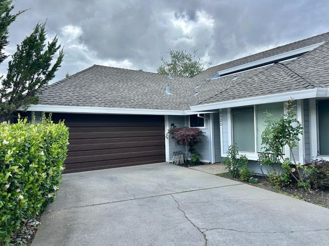 8320 Niessen Way, Fair Oaks, CA 95628