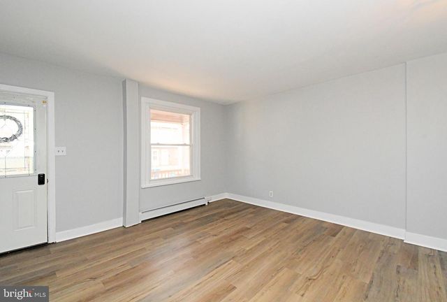 13 W 2ND ST, Pottstown, PA 19464