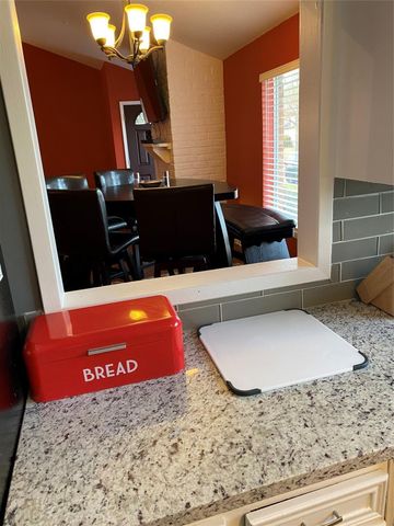 7821 Bateman Lane 7821, Houston, TX 77088