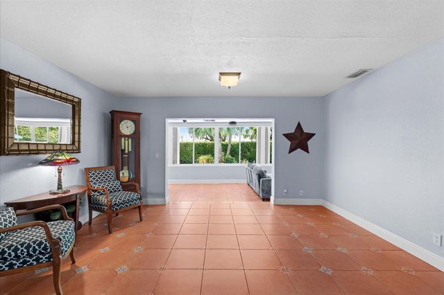 8341 SW 14th Street, Miami, FL 33144