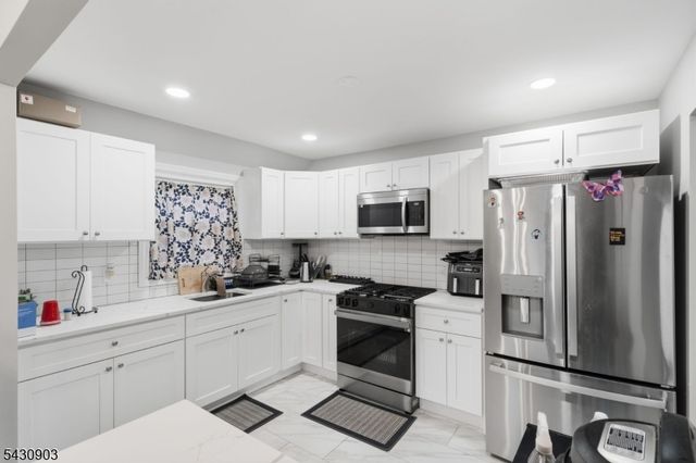 157 Baltimore Ave 2, Hillside Twp., NJ 07205