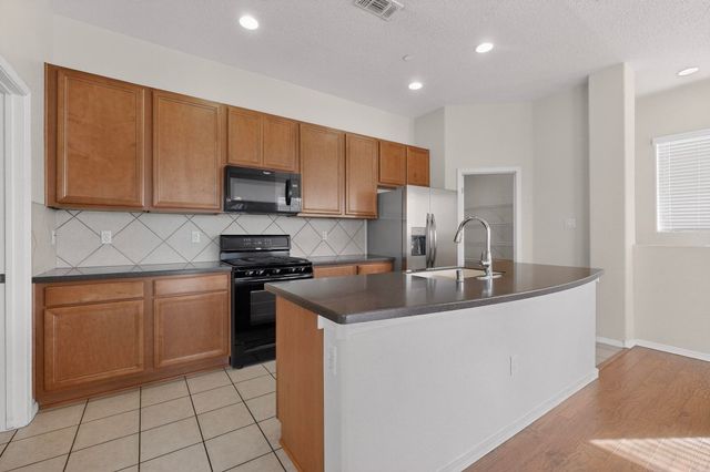 11004 Fort Point Lane NE UNIT C, Albuquerque, NM 87123