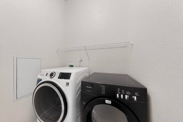 11004 Fort Point Lane NE UNIT C, Albuquerque, NM 87123