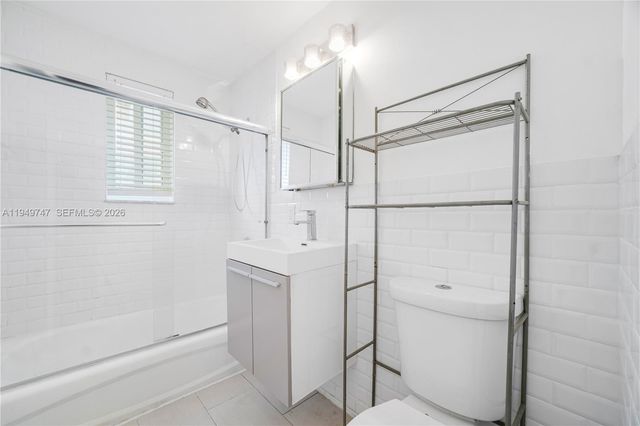 630 79th St, Miami Beach, FL 33141