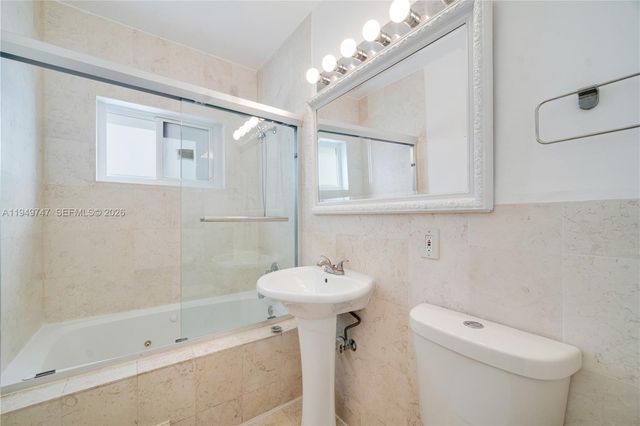 630 79th St, Miami Beach, FL 33141