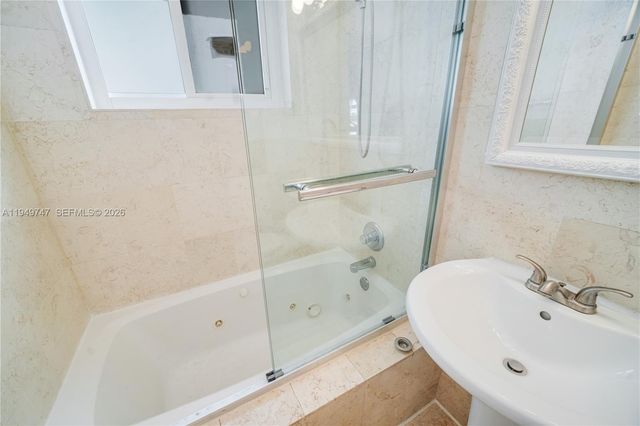 630 79th St, Miami Beach, FL 33141