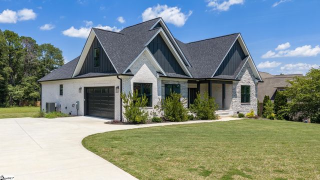 972 Nantahala Drive, Chesnee, SC 29323