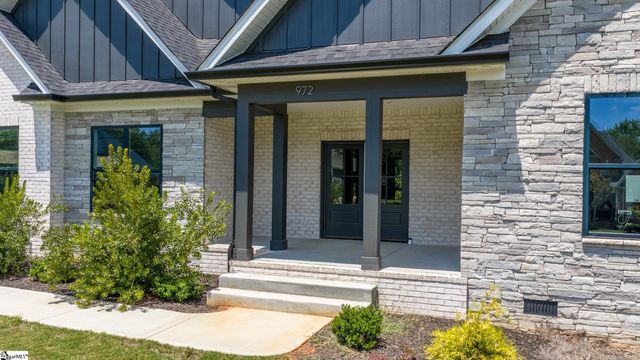 972 Nantahala Drive, Chesnee, SC 29323