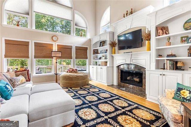 201 Glenrise Court, Woodstock, GA 30188