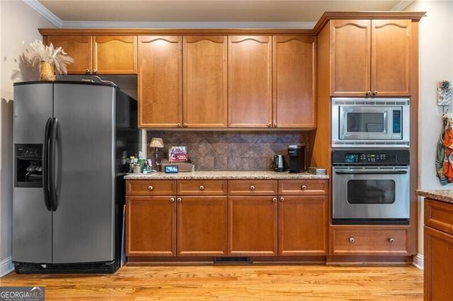 201 Glenrise Court, Woodstock, GA 30188