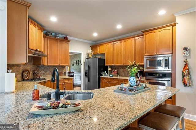 201 Glenrise Court, Woodstock, GA 30188