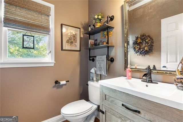 201 Glenrise Court, Woodstock, GA 30188