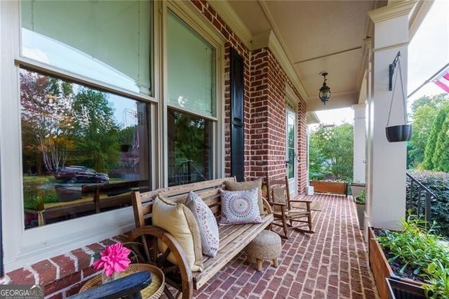 201 Glenrise Court, Woodstock, GA 30188