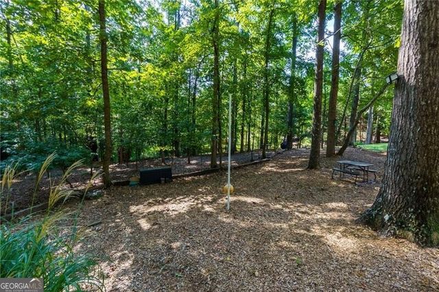 201 Glenrise Court, Woodstock, GA 30188