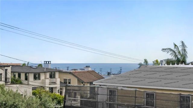 623 14th, Manhattan Beach, CA 90266