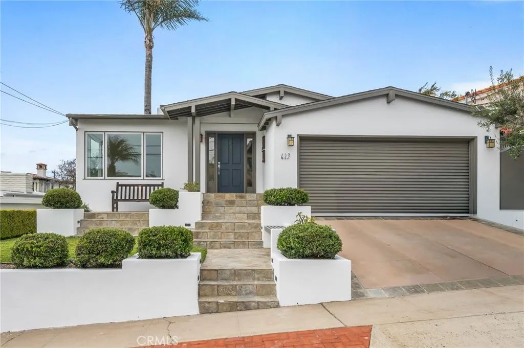 623 14th, Manhattan Beach, CA 90266