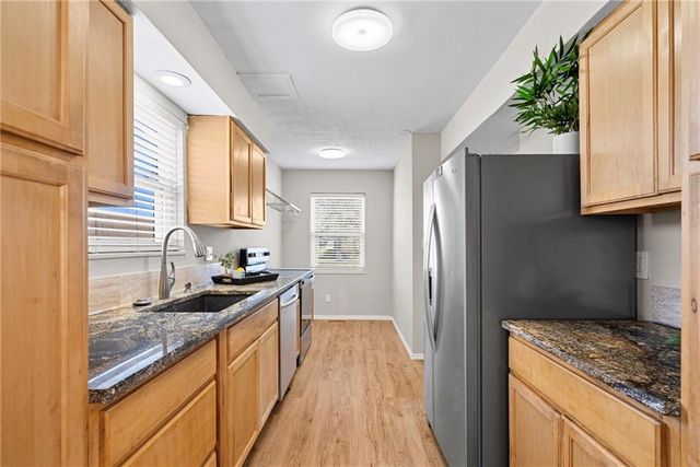 11007 W 90th Terrace, Overland Park, KS 66214