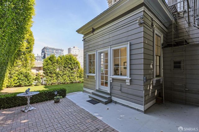 1818 California Street, San Francisco, CA 94109