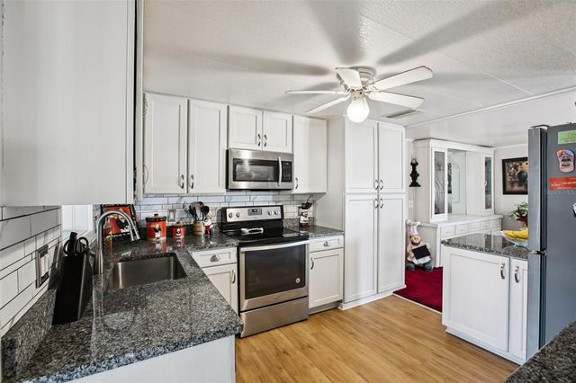 82123 B STREET N 123, Pinellas Park, FL 33781