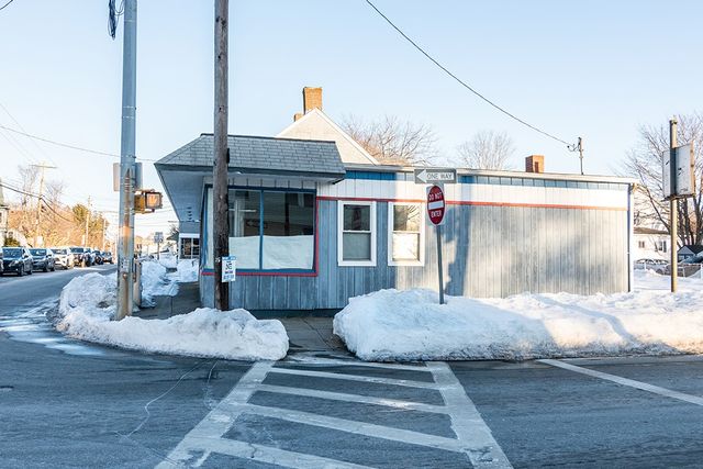 367 Child Street, Warren, RI 02885