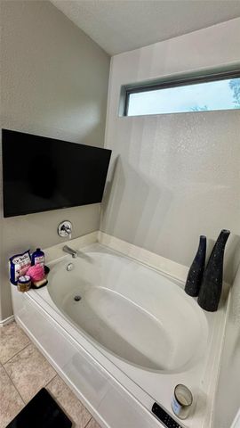 9534 Brandon Rock Lane, Houston, TX 77044