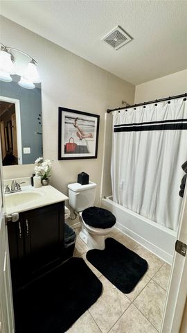 9534 Brandon Rock Lane, Houston, TX 77044