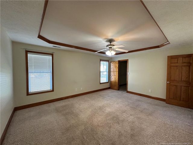 1935 Sunshine Court, Hope Mills, NC 28348