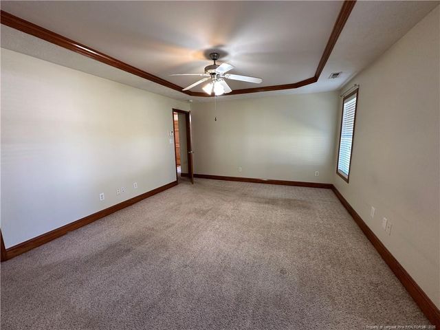 1935 Sunshine Court, Hope Mills, NC 28348