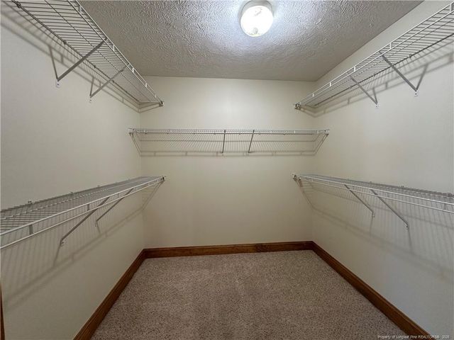 1935 Sunshine Court, Hope Mills, NC 28348