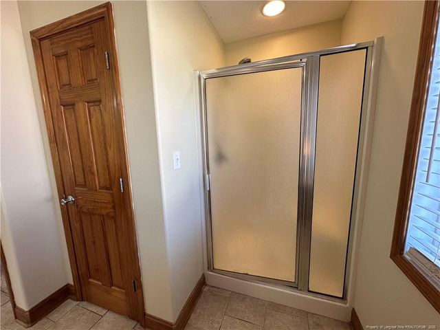 1935 Sunshine Court, Hope Mills, NC 28348