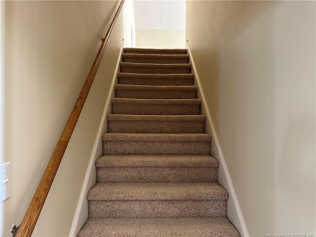 1935 Sunshine Court, Hope Mills, NC 28348