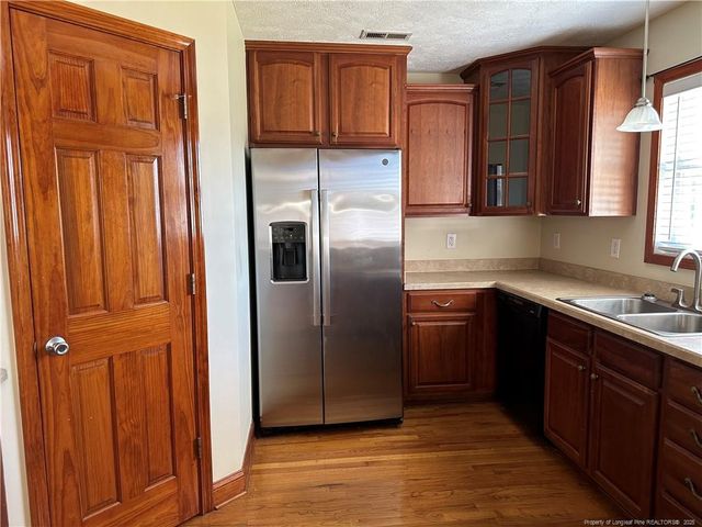 1935 Sunshine Court, Hope Mills, NC 28348