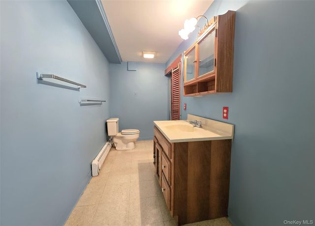102 McConnell Avenue, Bayport, NY 11705