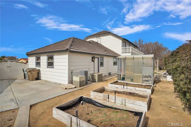 18475 Trout, Victorville, CA 92395
