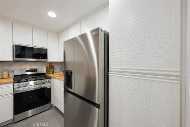 8215 E White Oak Ridge 105, Orange, CA 92869