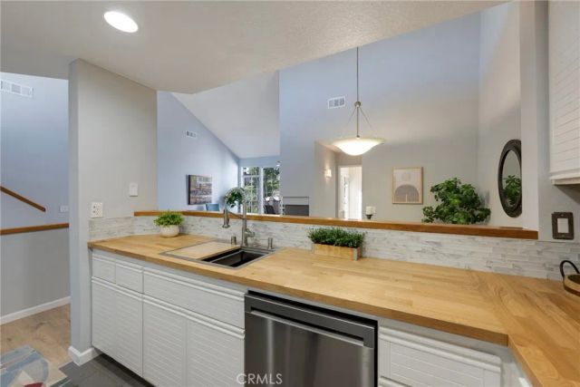 8215 E White Oak Ridge 105, Orange, CA 92869