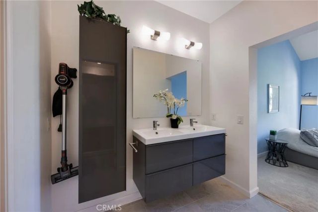 8215 E White Oak Ridge 105, Orange, CA 92869