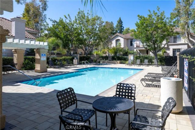8215 E White Oak Ridge 105, Orange, CA 92869